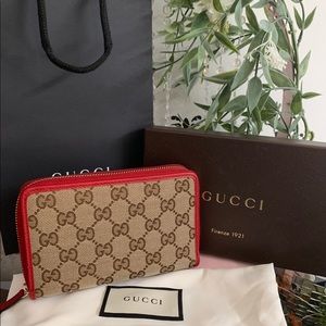 Gucci Canvas Wallet